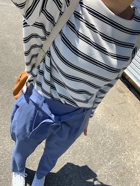 「VIS（ビス）のベルト付き2タックテーパードパンツ（その他パンツ、ブルー系）」を使った、流れ星☆ミさん（レディース・161cm）の春コーディネート