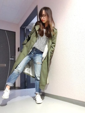 「OZOC（オゾック）のアイテム（トレンチコート）」を使った、ちいさん（レディース・148cm）の春コーディネート