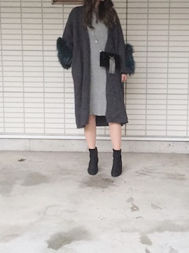 「グレーニット」｜「アイテム（ワンピース/ドレス）」を使った、ふくみさん（レディース・172cm）の秋コーディネート