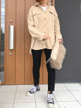 「TODAYFUL（トゥデイフル）のコーデュロイシャツ（シャツ/ブラウス）」を使った、ゆあんさん（レディース・168cm）の冬コーディネート