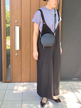 「ラウンドバッグ」｜「アイテム（オールインワン・サロペット）」を使った、ゆあんさん（レディース・168cm）の春コーディネート