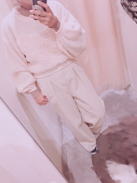 「w closet（ダブルクローゼット）のボアビスチェドッキングプルオーバー（ニット/セーター、ホワイト系）」を使った、IGAさん（レディース・157cm）の秋コーディネート