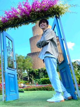 「UNIQLO（ユニクロ）のアイテム（デニムパンツ、ブルー系）」を使った、ＫＯＺさん（メンズ・177cm）の春コーディネート