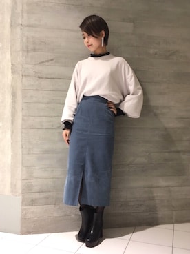 「HARE（ハレ）のコーデュロイペンシルスカート(HARE)（スカート、ブルー系）」を使った、gotsuboさん（レディース・160cm）の冬コーディネート