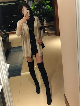 「COS（コス）のアイテム（その他アウター）」を使った、莫莉儿さん（レディース・170cm）の冬コーディネート