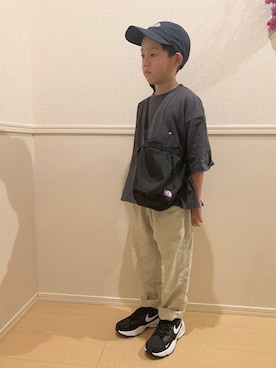 「THE NORTH FACE（ザノースフェイス）のアイテム（ハンドバッグ）」を使った、ayatakeさん（キッズ・120cm）の春コーディネート