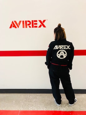 「AVIREX（アヴィレックス）のアイテム（つなぎ/オールインワン）」を使った、AIKAさん（レディース・156cm）の秋コーディネート