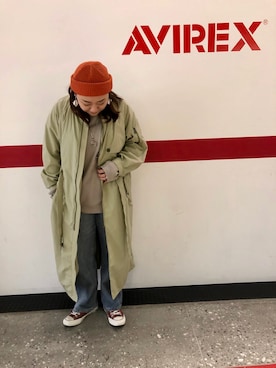「AVIREX（アヴィレックス）のアイテム（トレンチコート）」を使った、AIKAさん（レディース・156cm）の冬コーディネート