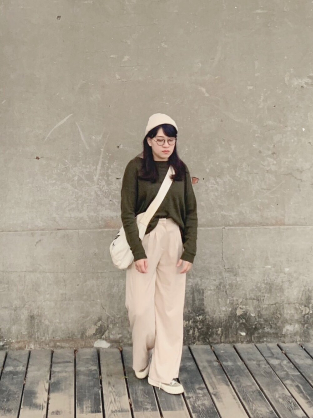 「網購のアイテム（帽子、ベージュ系）」を使った、妏倢さん（レディース・162cm）の春コーディネートの1枚目の写真