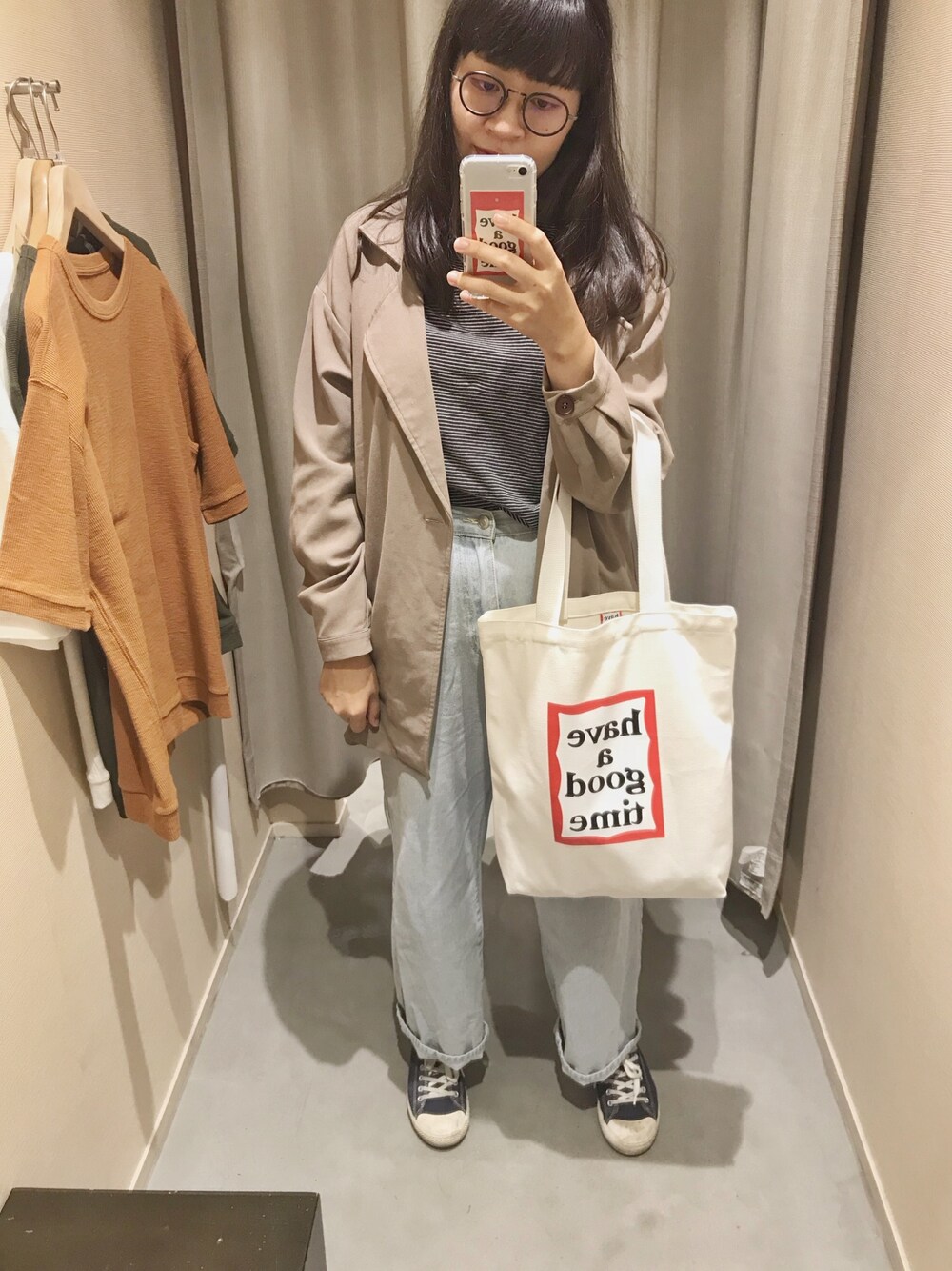 「room4のアイテム（トップス、ブラック系）」を使った、妏倢さん（レディース・162cm）の夏コーディネートの1枚目の写真