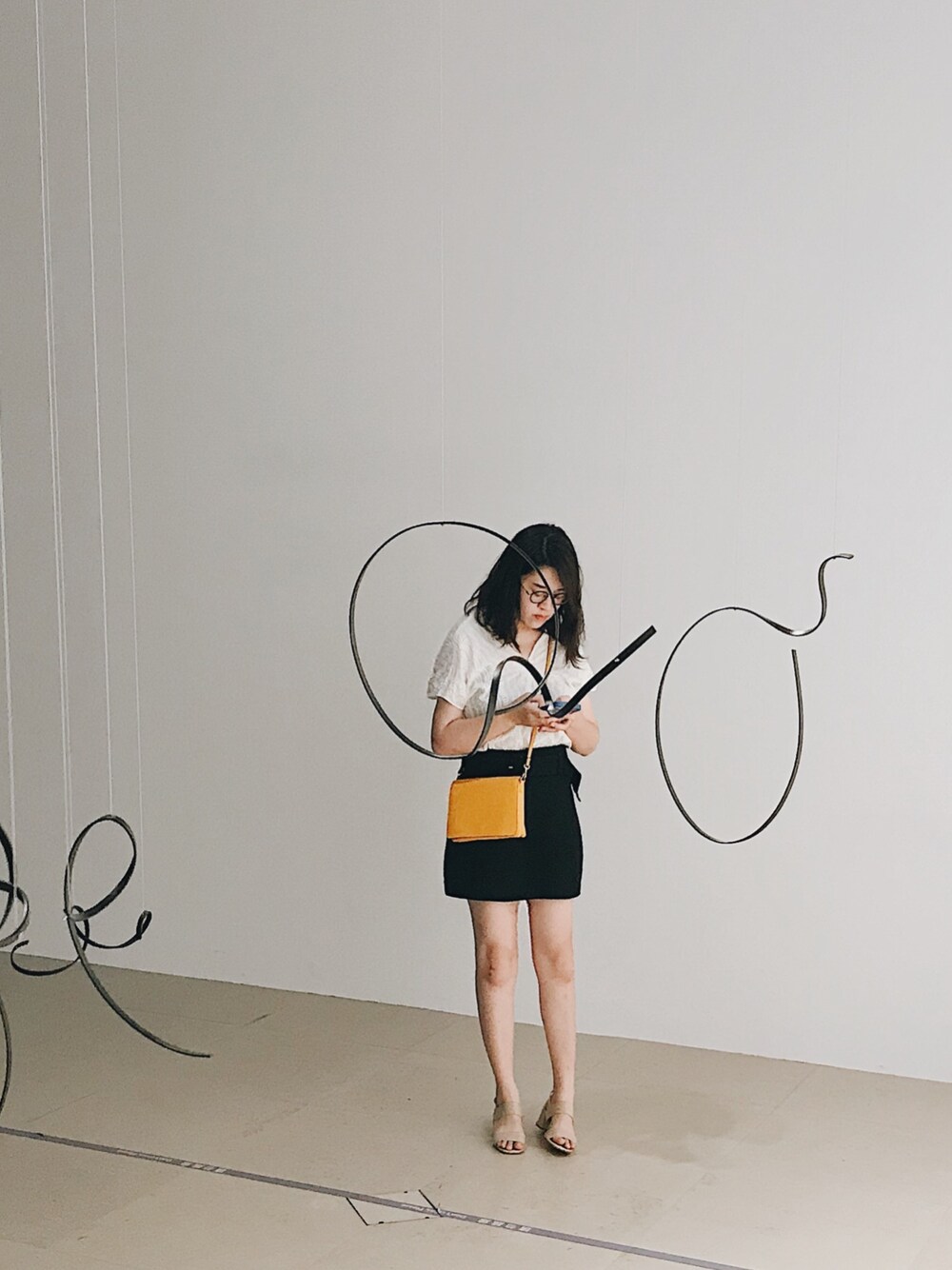 「Tainan、CHIMEI Museum」｜「GUのアイテム（トップス、ホワイト系）」を使った、妏倢さん（レディース・162cm）の秋コーディネートの1枚目の写真
