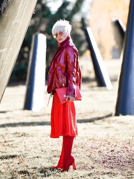 「red」｜「アイテム（その他アウター）」を使った、Rebeccaさん（レディース・168cm）の冬コーディネート