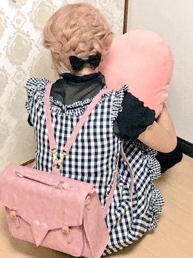 「サッチェルバッグ」｜「アイテム（ジャンパースカート）」を使った、★さん（レディース・168cm）の夏コーディネート