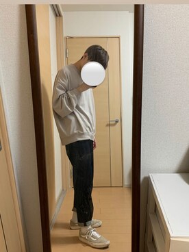 「GU（ジーユー）のアイテム（スウェット、ベージュ系）」を使った、んんさん（メンズ・171cm）の春コーディネート