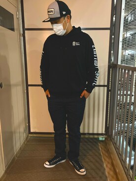 「H&M（エイチ・アンド・エム）のアイテム（パーカー）」を使った、マホさんさん（メンズ・182cm）の春コーディネート
