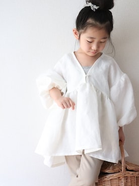 「アイテム（バレッタ/ヘアクリップ）」を使った、CHIIIICOさん（キッズ・110cm）の春コーディネート