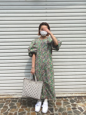 「ワンピース×スニーカー」｜neelu___mikiさん（レディース・149cm）の夏コーディネート