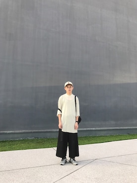 「XIWI（シーウィー）のアイテム（トップス）」を使った、JIFUさん（メンズ・168cm）の夏コーディネート