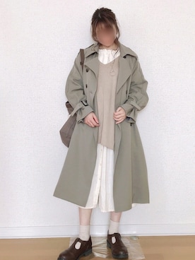 ショルダーバッグを使った カーキトレンチコート の人気ファッションコーディネート Wear
