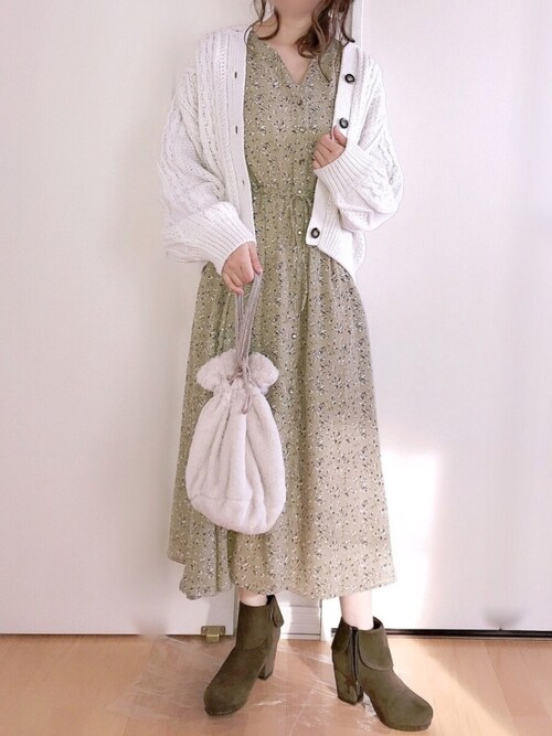 Arina Honeysのワンピースを使ったコーディネート Wear Arina Honeysのワンピースを使ったコーディネート Wear