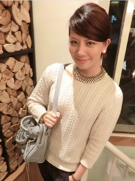 「MANGO（マンゴ）のアイテム（アクセサリー）」を使った、Maggie Fuさん（レディース・168cm）の秋コーディネート