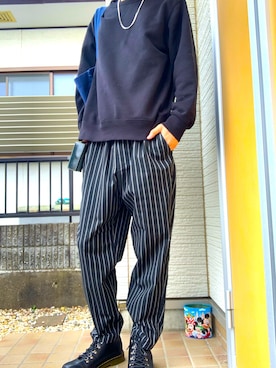 「アイテム（キーケース/キーアクセサリー、グリーン系）」を使った、やまざきさん（メンズ・176cm）の秋コーディネート