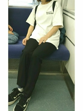「リブスリットストレートパンツ」｜30代会社員主婦さん（レディース・160cm）の夏コーディネート