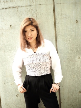 「アイテム（チューブトップ）」を使った、HARUKA.Mさん（レディース・163cm）の春コーディネート