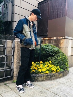 「アイテム（デニムジャケット、グリーン系）」を使った、幽助さん（メンズ・180cm）の春コーディネート