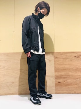 ミリタリージャケットを使った ソフトシェル のメンズ人気ファッションコーディネート Wear
