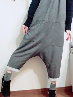 「Omekashi（オメカシ）のアイテム（つなぎ/オールインワン）」を使った、安藤理生さん（レディース・161cm）の春コーディネート