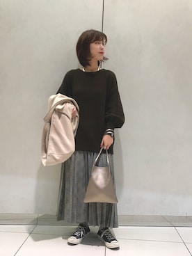 「ブラウンニット」｜「アイテム（ノーカラージャケット）」を使った、iwafuji harukaさん（レディース・160cm）の秋コーディネート