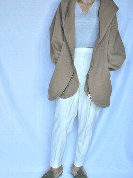 「アイテム（モカシン/デッキシューズ、グリーン系）」を使った、ぶらうに～さん（レディース・154cm）の秋コーディネート