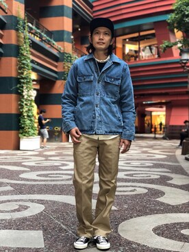「ショット」｜「アイテム（チノパンツ）」を使った、KENJI KUBOTAさん（メンズ・176cm）の秋コーディネート