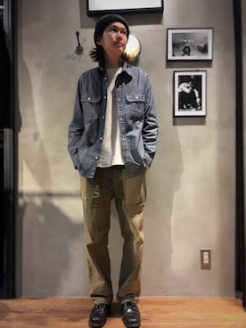 「Schott（ショット）のSchott/ショット/CHAMBRAY WORK SHIRTS/シャンブレー ワーク シャツ（シャツ/ブラウス）」を使った、KENJI KUBOTAさん（メンズ・176cm）の秋コーディネート