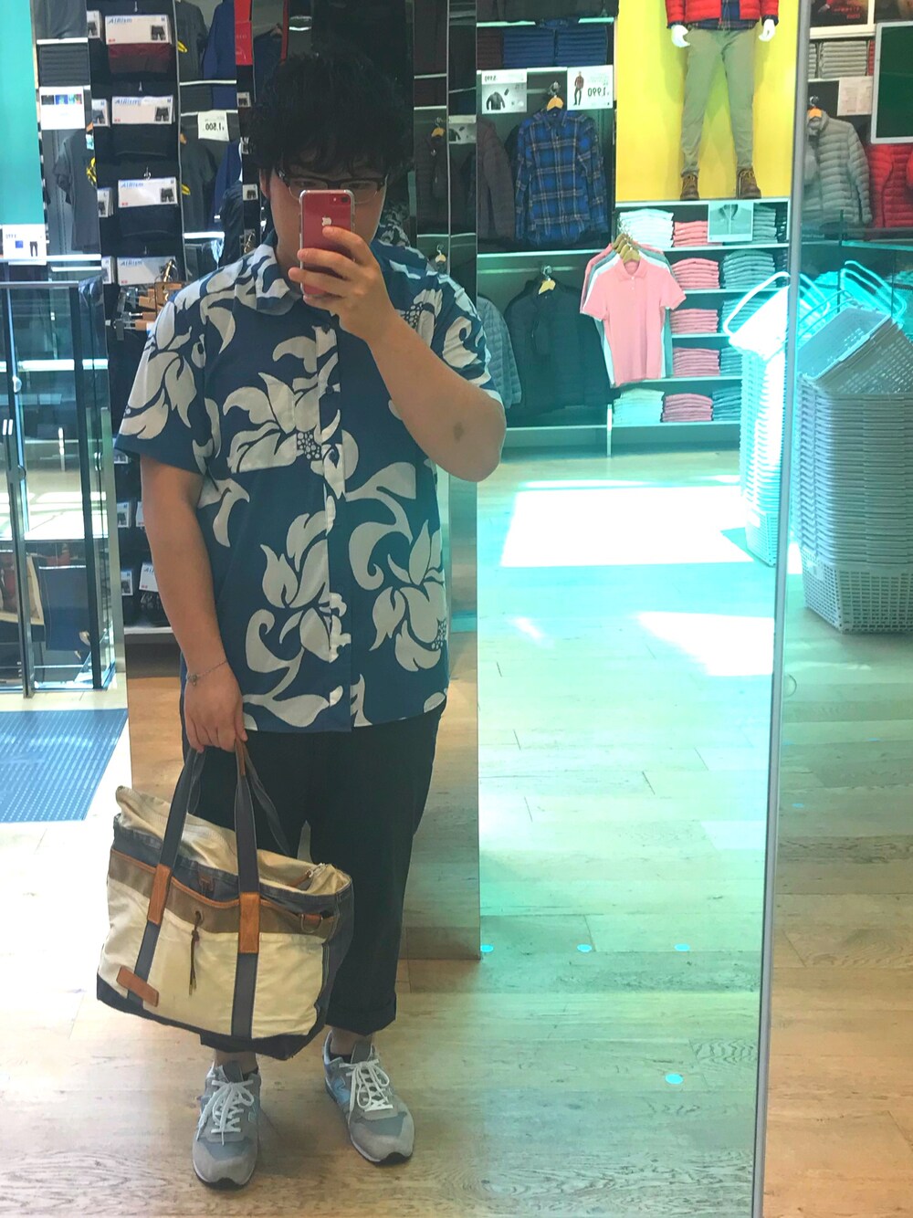 「夏、パタゴニア、ユニクロ、Vivienne Westwood、New Balance、マスターピース」｜「patagoniaのPatagonia / メンズ ゴー トゥ シャツ（シャツ/ブラウス、ブルー系）」を使った、Masanobu さん（メンズ・171cm）の夏コーディネートの1枚目の写真