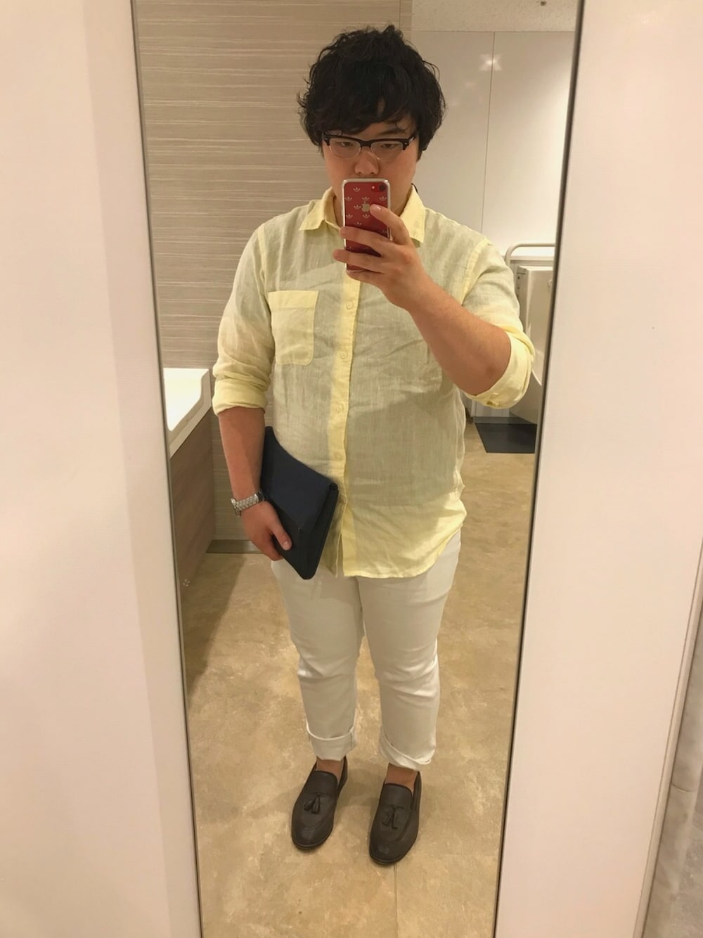 「夏、白パンツ、おしゃれさんと繋がりたい、休日スタイル、UNIQLO、nano・universe、タケオキクチ(TAKEO KIKUCHI)、オメガ、リネン、タッセルローファー」｜「UNIQLOのプレミアムリネンシャツ（長袖）（シャツ/ブラウス、イエロー系）」を使った、Masanobu さん（メンズ・170cm）の夏コーディネートの1枚目の写真