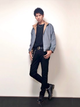 「リバーシブル」｜「アイテム（財布/小物）」を使った、たつよしさん（メンズ・186cm）の春コーディネート