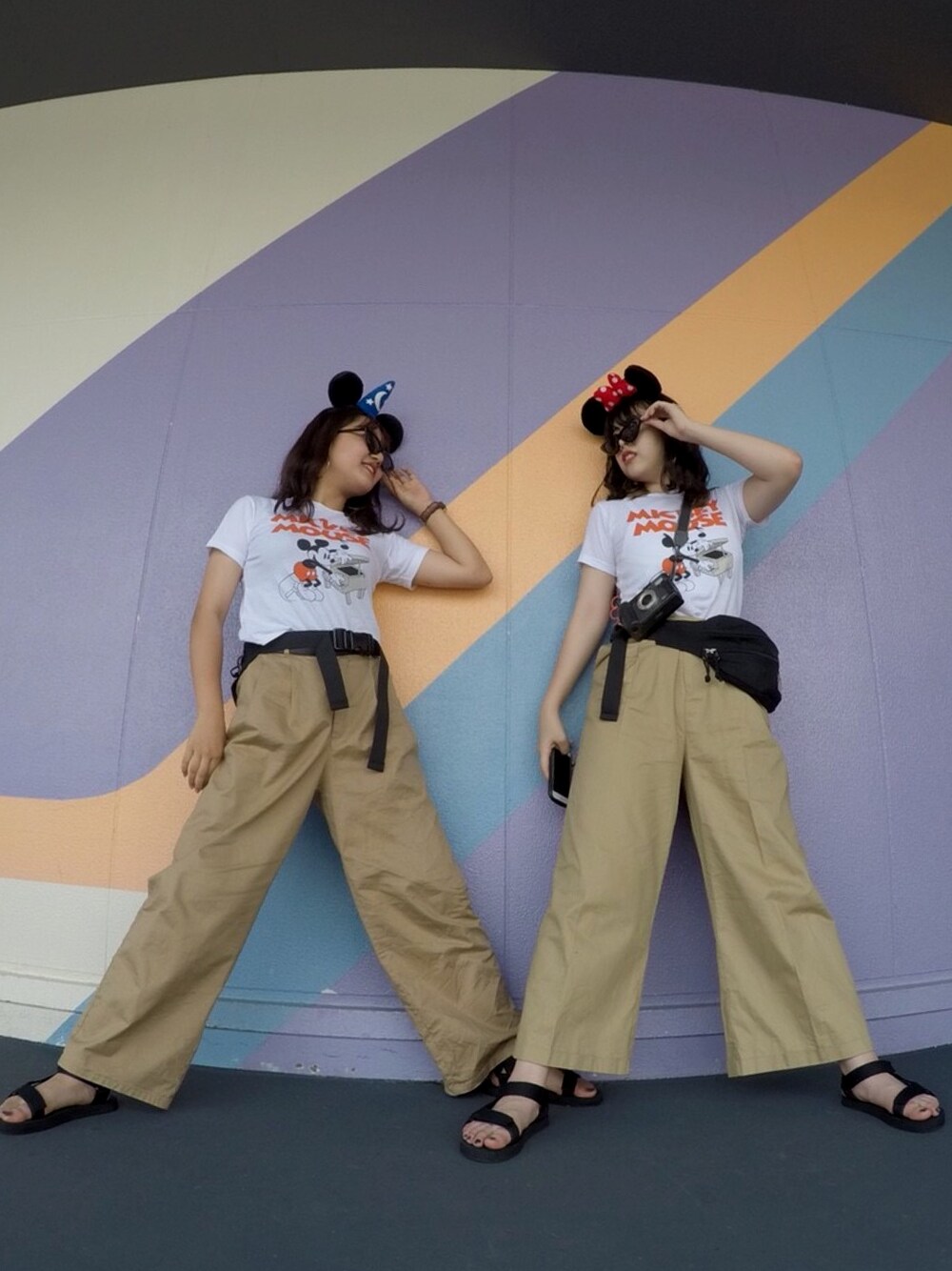 「disney、Disneyland、Disneyコーデ、ディズニーコーデ、ミキミニ」｜「Bershkaのアイテム（パンツ、ベージュ系）」を使った、yunさん（レディース・167cm）の夏コーディネートの1枚目の写真