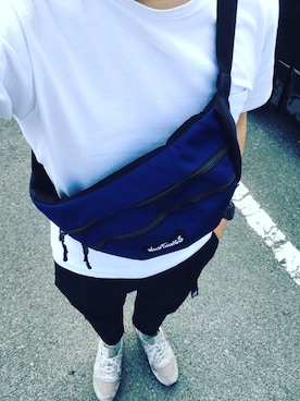 「アイテム（ボディバッグ/ウエストポーチ、ブルー系）」を使った、tatsukichiさん（メンズ・170cm）の春コーディネート