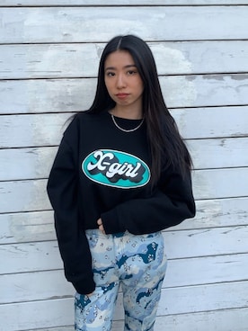 「カモ柄」｜「アイテム（スウェット）」を使った、西端真由さん（レディース・158cm）の冬コーディネート