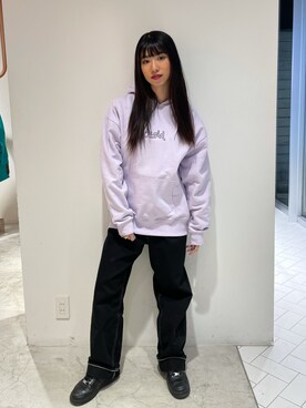 「X-girl（エックスガール）のWIDE TAPERED PANTS（その他パンツ）」を使った、西端真由さん（レディース・158cm）の冬コーディネート