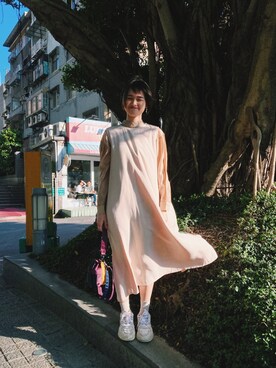 「plain-me（プレインミー）のアイテム（ワンピース/ドレス）」を使った、Kate Wangさん（レディース・166cm）の冬コーディネート