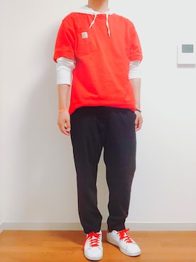 「HARE（ハレ）のTWスリムテーパードアンクルパンツ(HARE)（スラックス、ブラック系）」を使った、りょーさん（メンズ・177cm）の春コーディネート