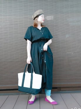 「ZOZO（ゾゾ）のスリムテーパードデニムパンツ［WOMEN］（デニムパンツ）」を使った、Kuroさん（レディース・154cm）の春コーディネート
