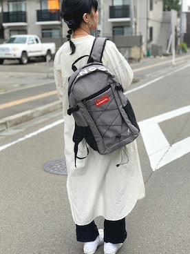 「アイテム（バックパック/リュック、グレー系）」を使った、Portさん（レディース・151cm）の夏コーディネート