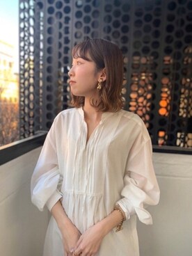 「RIVE DROITE（リヴドロワ）のニュアンスモチーフイヤリング（イヤリング）」を使った、MEGUMIさん（レディース・159cm）の冬コーディネート