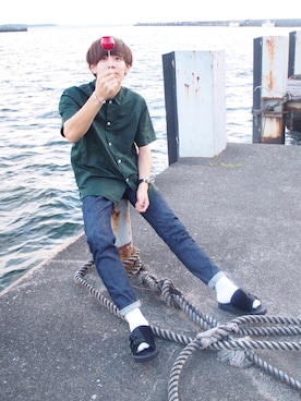 「アイテム（バングル/リストバンド）」を使った、Ryoさん（メンズ・172cm・20代）の夏コーディネート