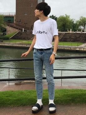 「501(R) Skinny（ゴーマルイチスキニー）の501(R) Skinny スキニージーンズ ミディアムインディゴブルー HILLMAN/14.75oz（デニムパンツ）」を使った、Ryoさん（メンズ・172cm）の夏コーディネート