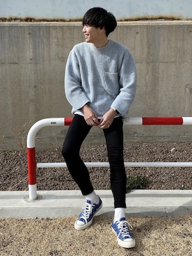 「UNIQLO（ユニクロ）のWOMEN ウルトラストレッチジーンズ（デニムパンツ）」を使った、Ryoさん（メンズ・172cm）の冬コーディネート